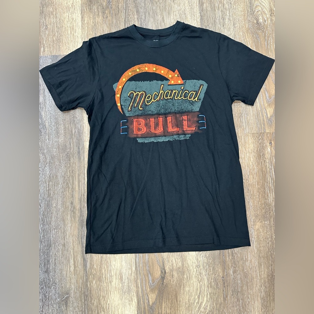 Kings Of Leon “Mechanical Bull” Medium Concert Summer Tour 2013 T- Shirt